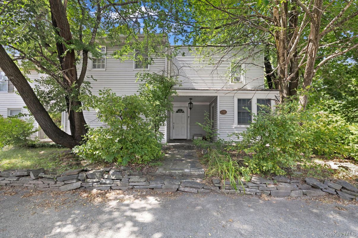 Exterior, Facade, Cape Cod