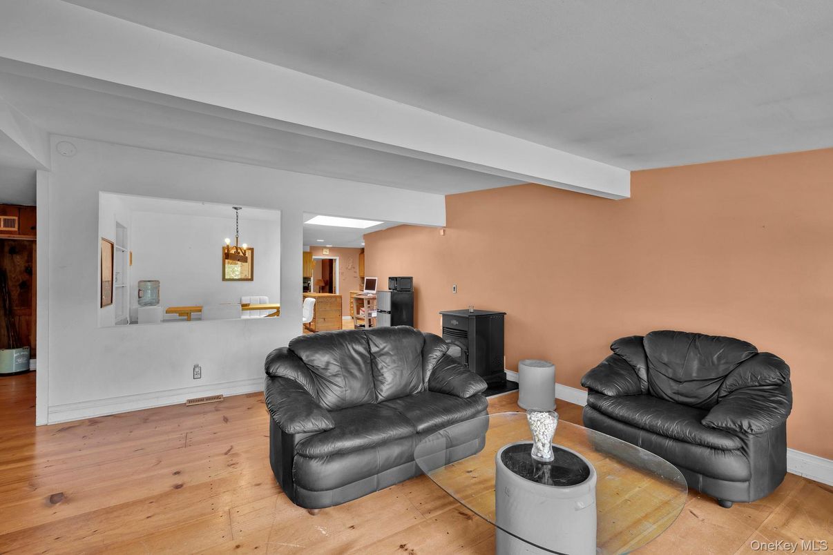 Interior, Kitchen, Pendant Lights, Wood Texture Flooring