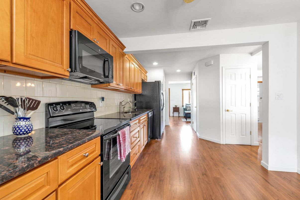 Interior, Kitchen, Recessed Lighting, Wood Texture Flooring