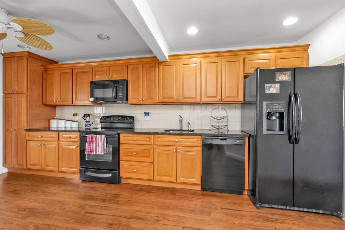 Interior, Kitchen, Recessed Lighting, Wood Texture Flooring