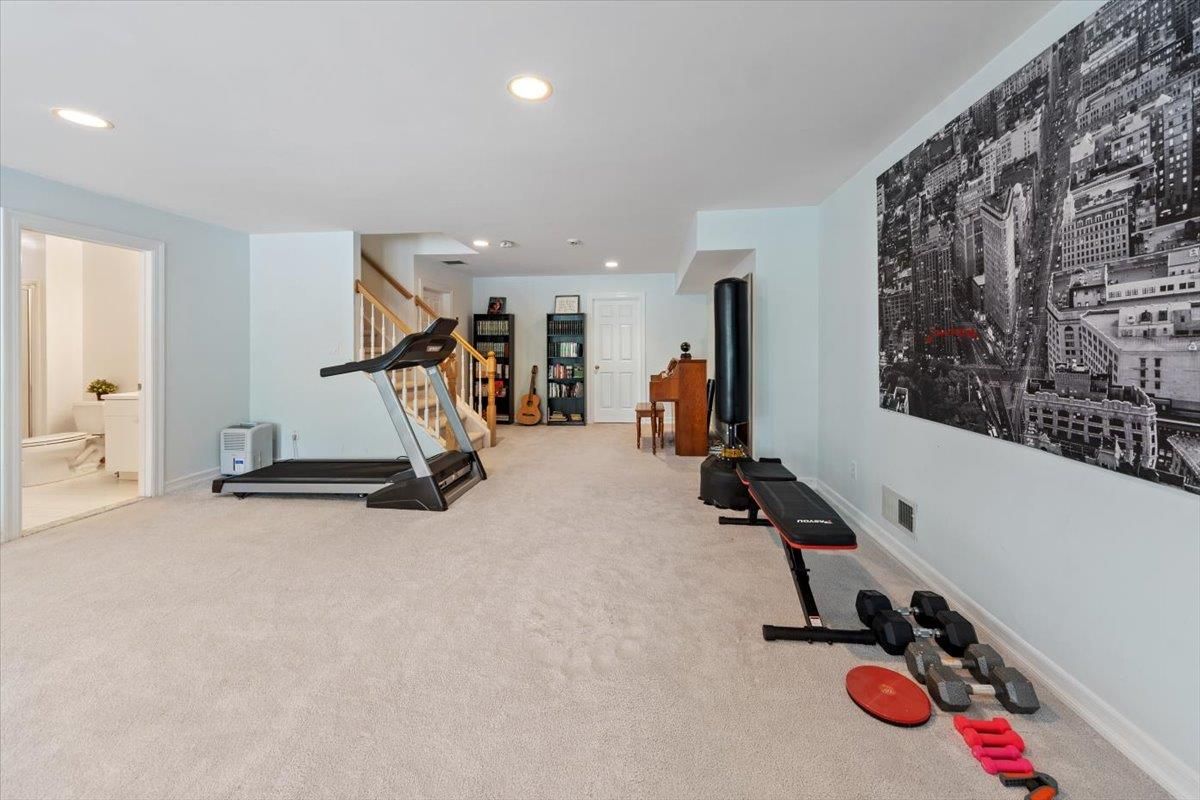 Fitness Equipment, Interior, Recessed Lighting