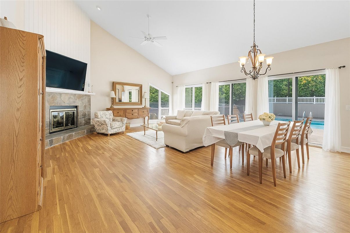 Chandelier, Dining room, Fireplace, Interior, Living room, Wood Texture Flooring