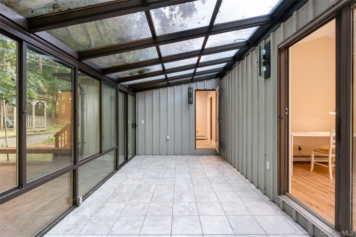 Glass Ceilings, Interior, Sun Room