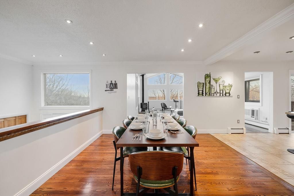 Dining room, Interior, Recessed Lighting, Wood Texture Flooring