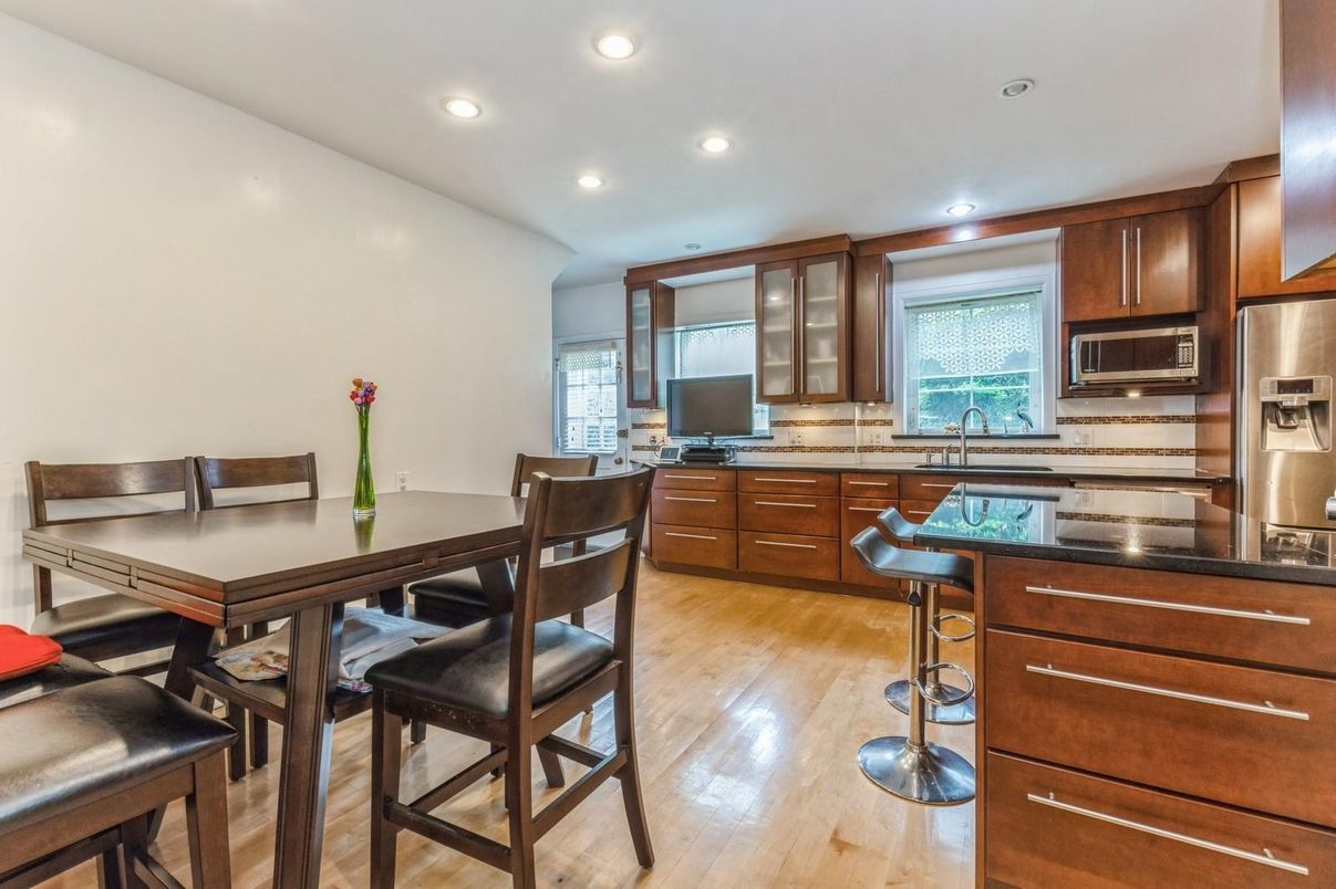 Dining room, Interior, Kitchen, Recessed Lighting, Stainless Steel Appliances, Wood Texture Flooring