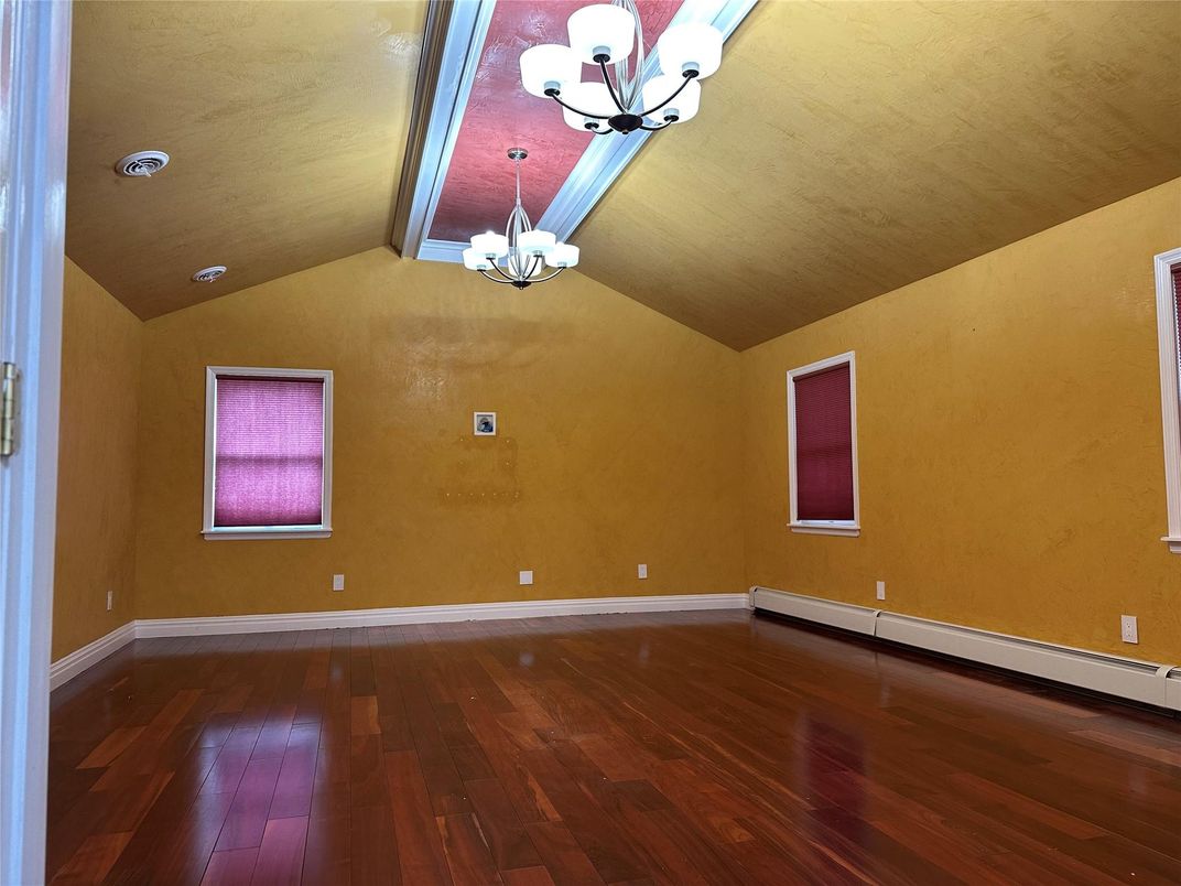 Chandelier, Empty room, Interior, Wood Texture Flooring