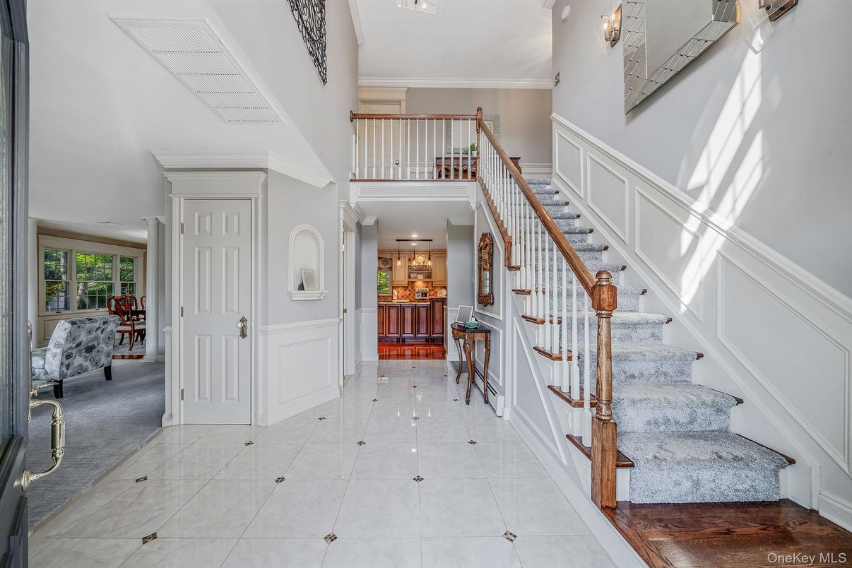 Interior, Marble, Recessed Lighting