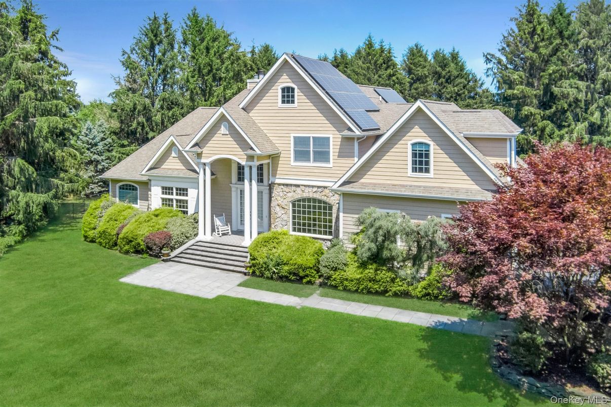 Backyard, Exterior, Facade, Solar Panels, Farmhouse