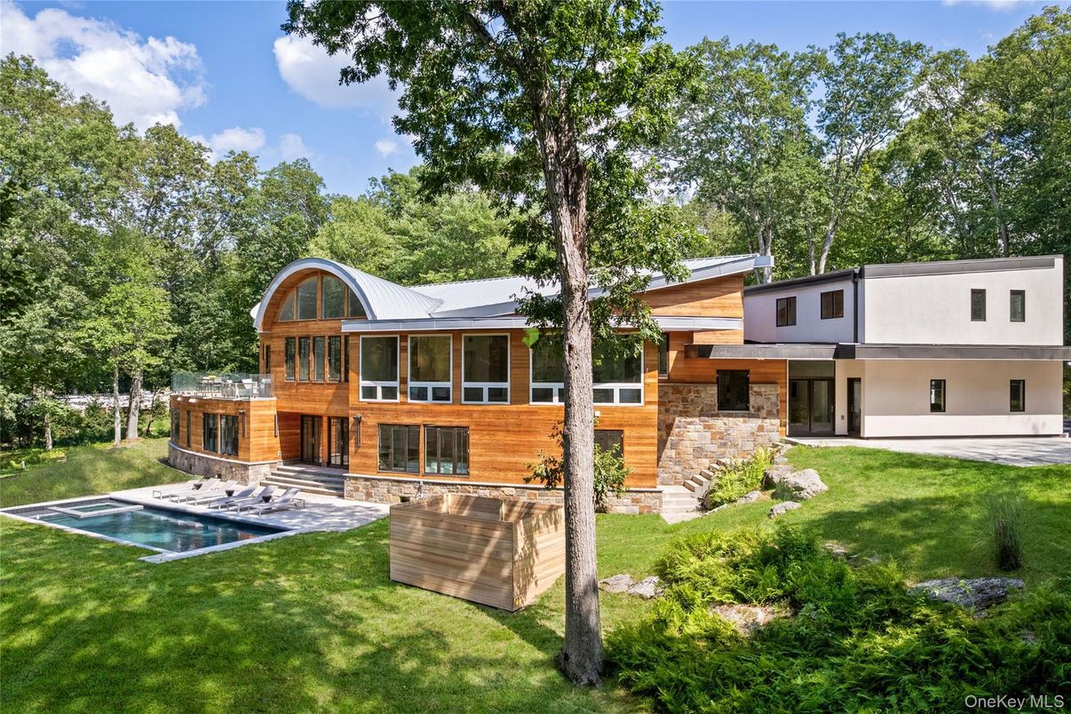 Backyard, Exterior, Pool