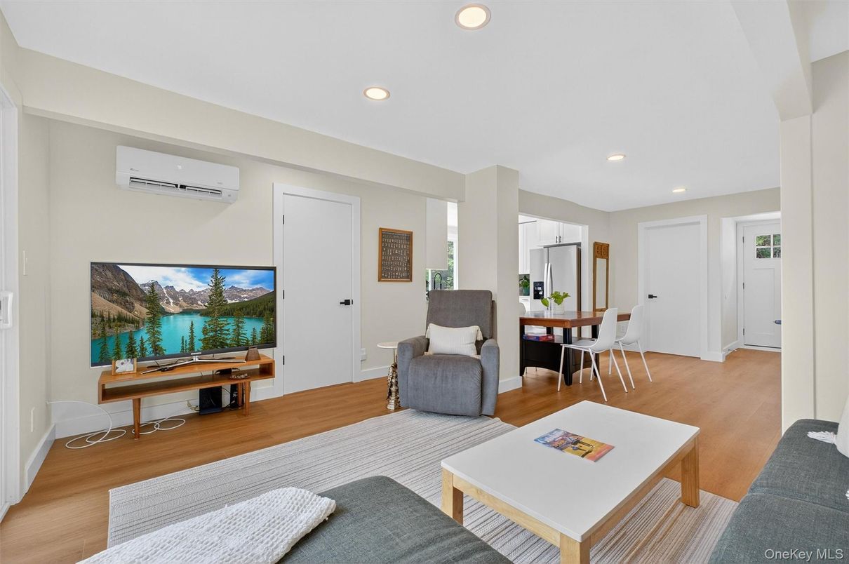 Dining room, Interior, Living room, Recessed Lighting, Wood Texture Flooring