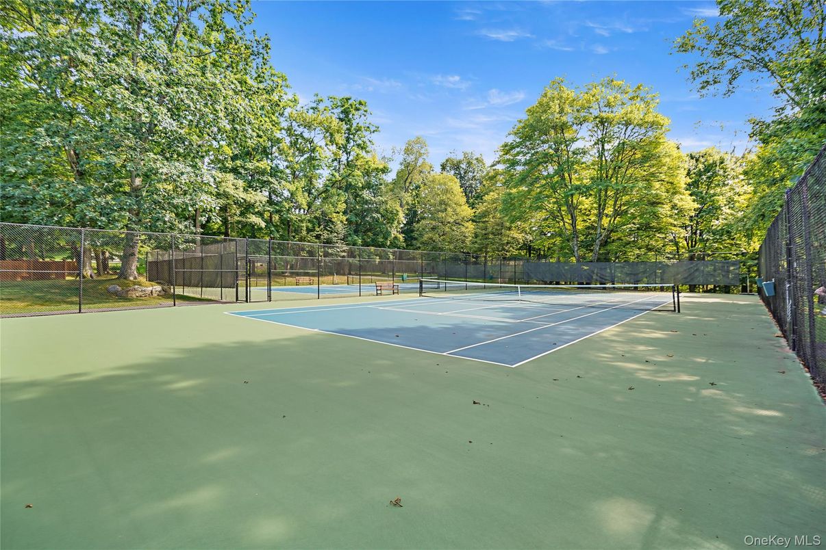 Exterior, Tennis Courts