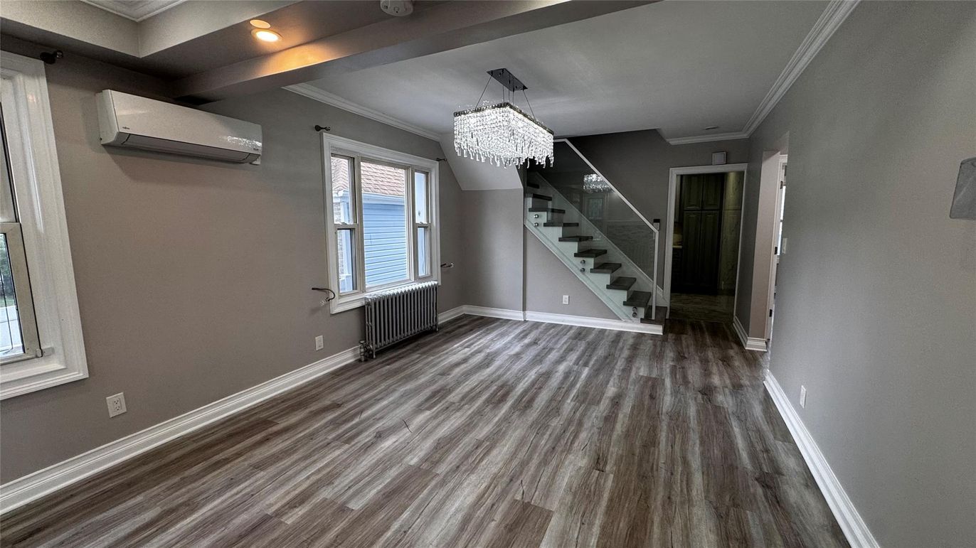 Chandelier, Empty room, Interior, Recessed Lighting, Wood Texture Flooring