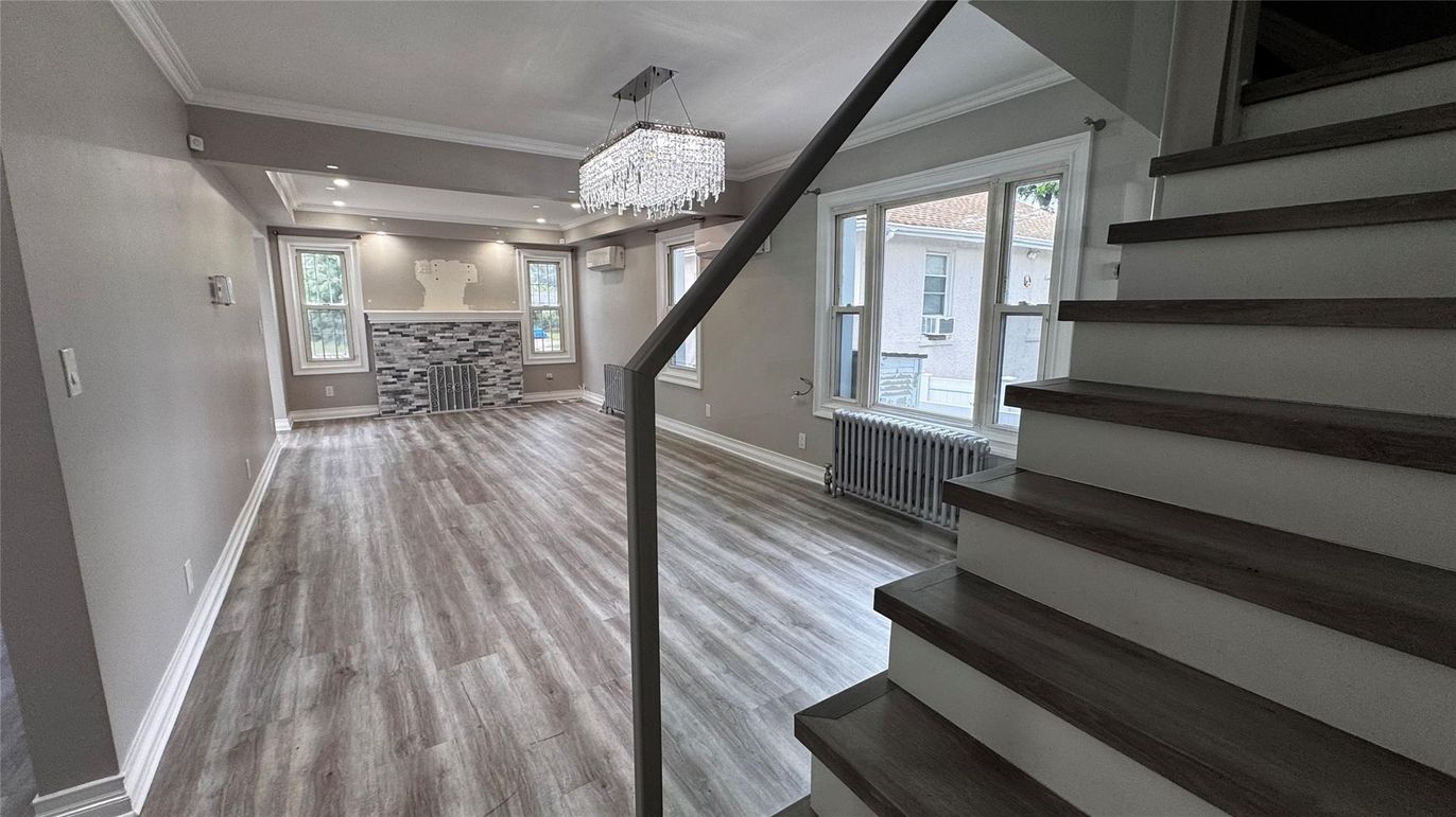 Chandelier, Interior, Recessed Lighting, Wood Texture Flooring