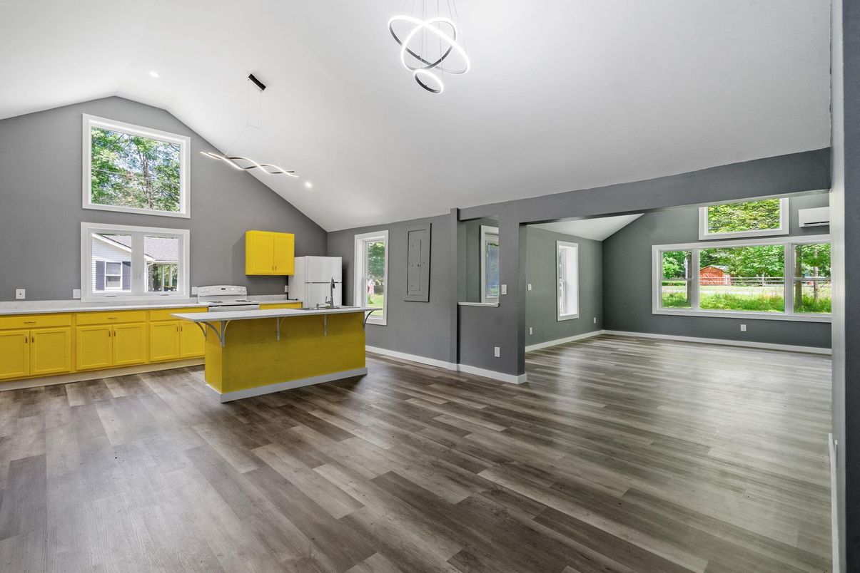 Interior, Kitchen, Pendant Lights, Wood Texture Flooring