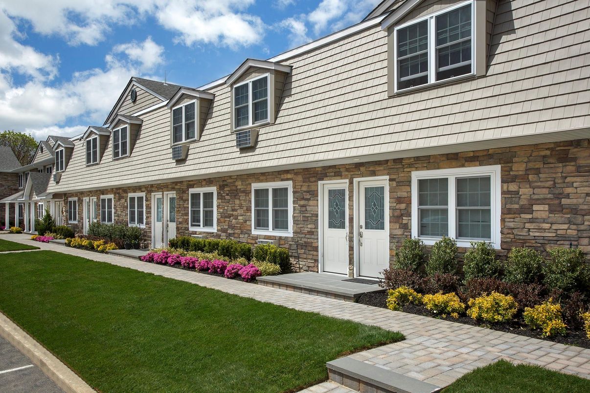 Exterior, Facade, Cape Cod