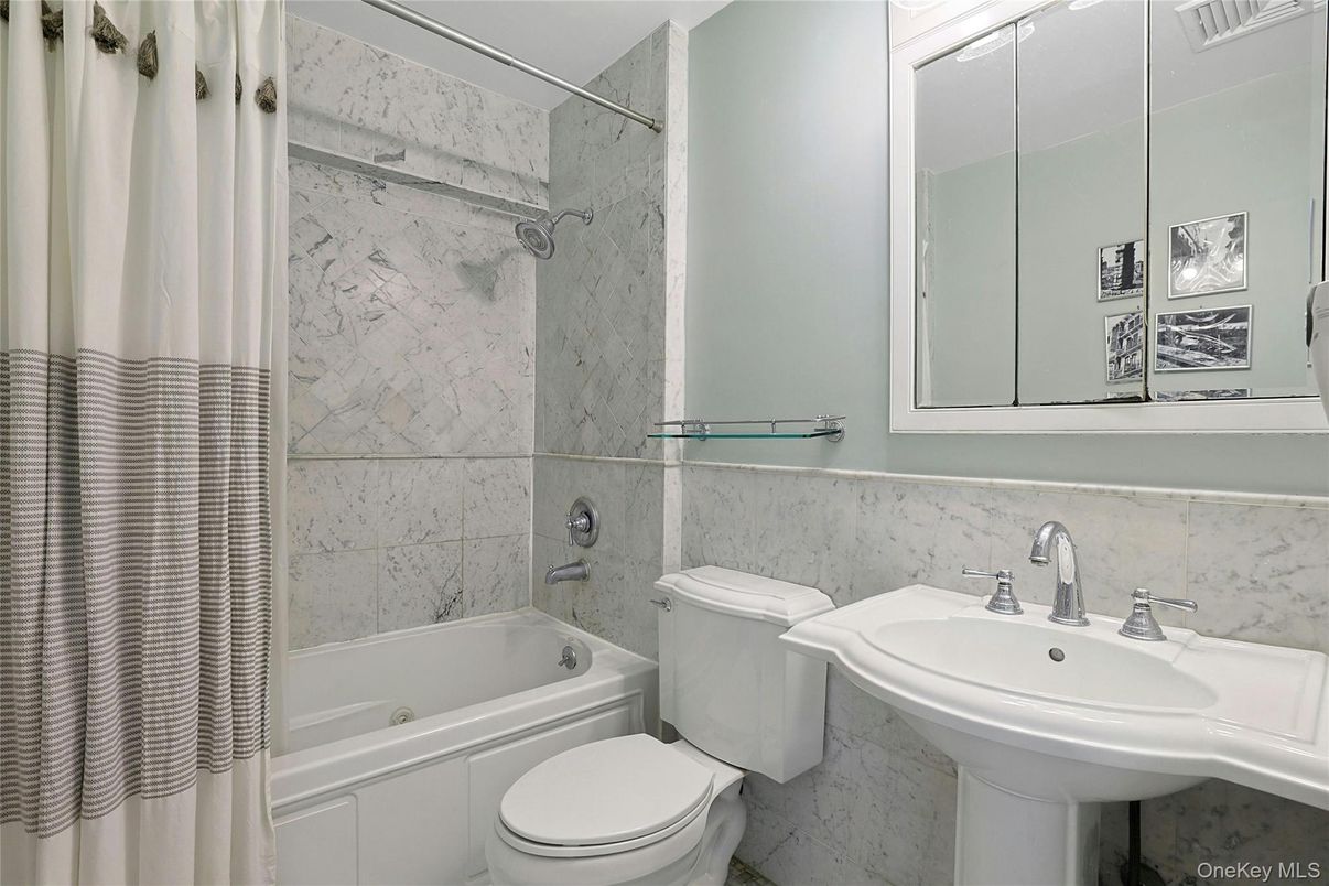 Bathroom, Interior, Marble Walls