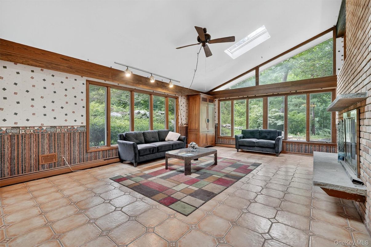 Interior, Living room, Sun Room