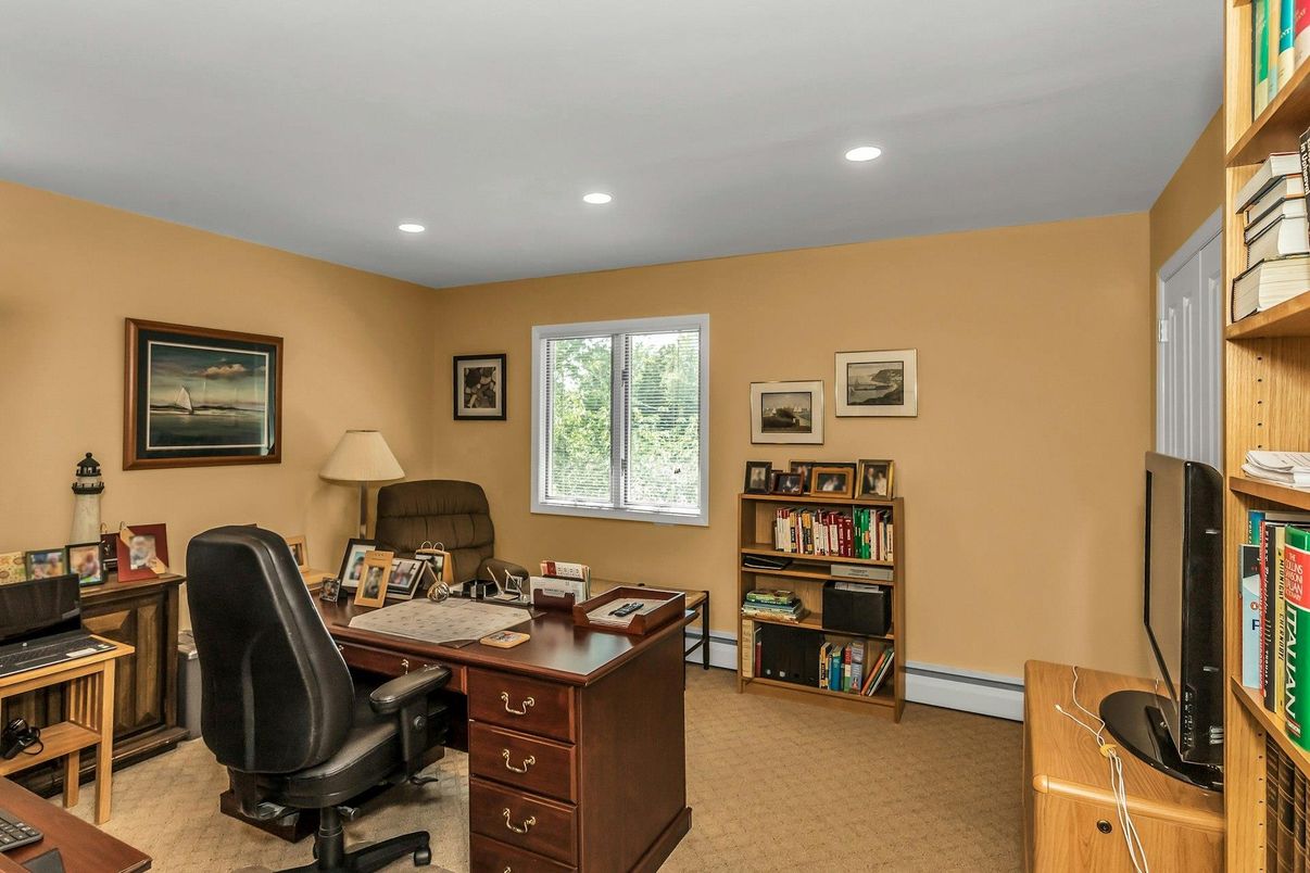 Home Office, Interior, Recessed Lighting