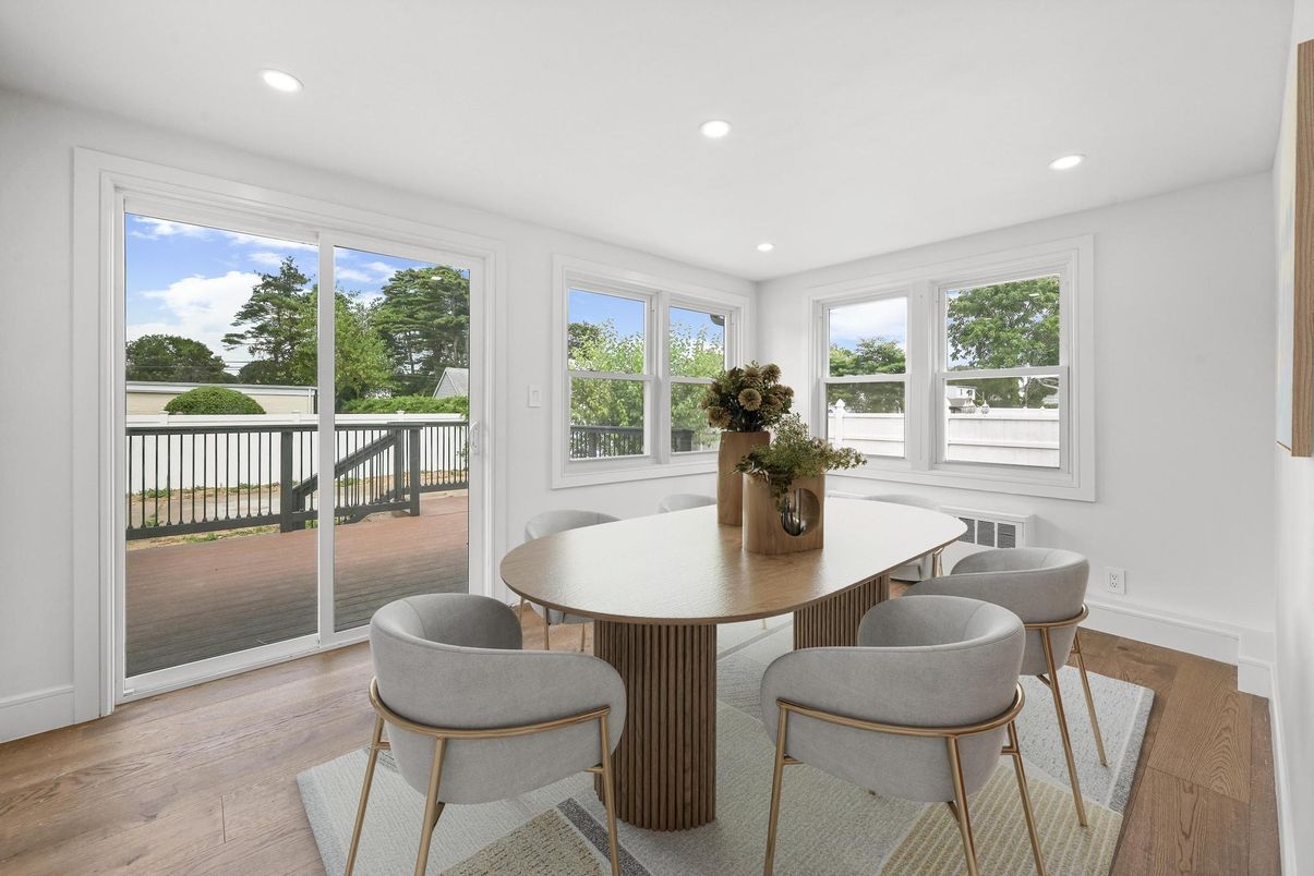 Dining room, Interior, Recessed Lighting, Wood Texture Flooring