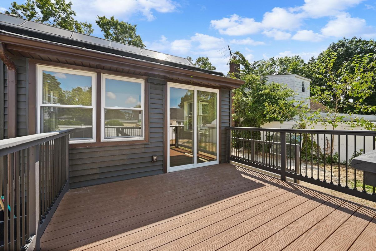 Exterior, Wood Texture Flooring