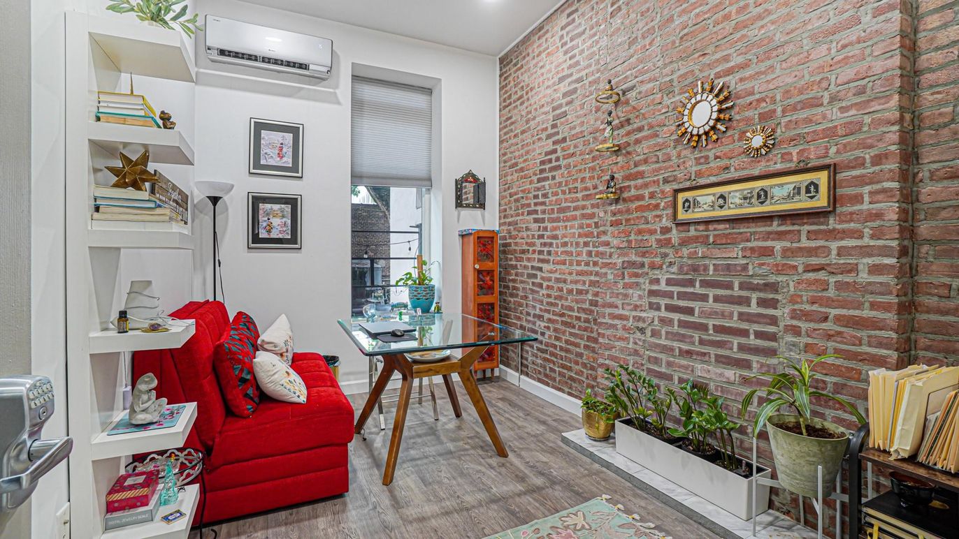 Home Office, Interior, Recessed Lighting, Stone Walls, Wood Texture Flooring