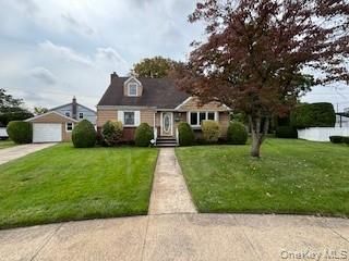 Backyard, Detached Garage, Exterior, Facade, Cape Cod