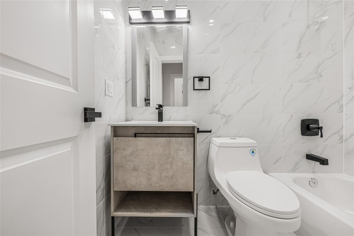 Bathroom, Interior, Marble Walls