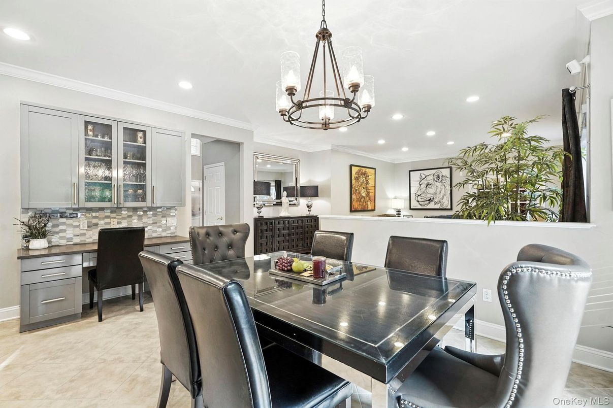 Chandelier, Dining room, Interior, Pendant Lights, Recessed Lighting
