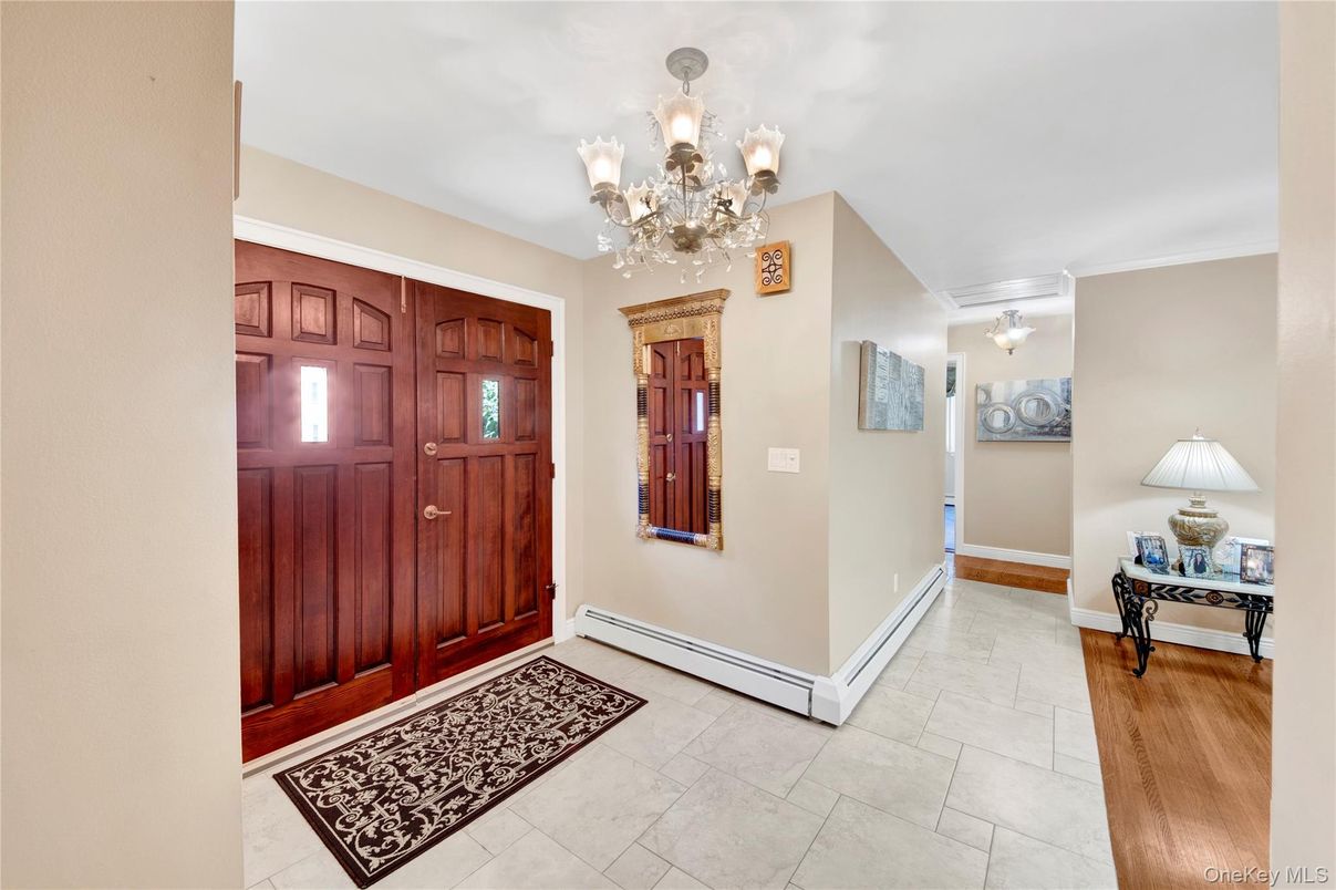 Chandelier, Interior, Wood Texture Flooring