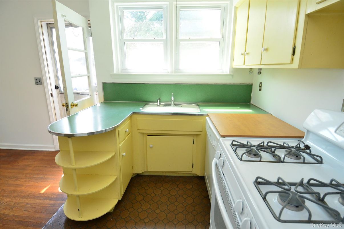Interior, Kitchen, Wood Texture Flooring