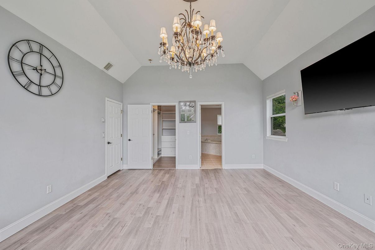Chandelier, Empty room, Interior, Wood Texture Flooring