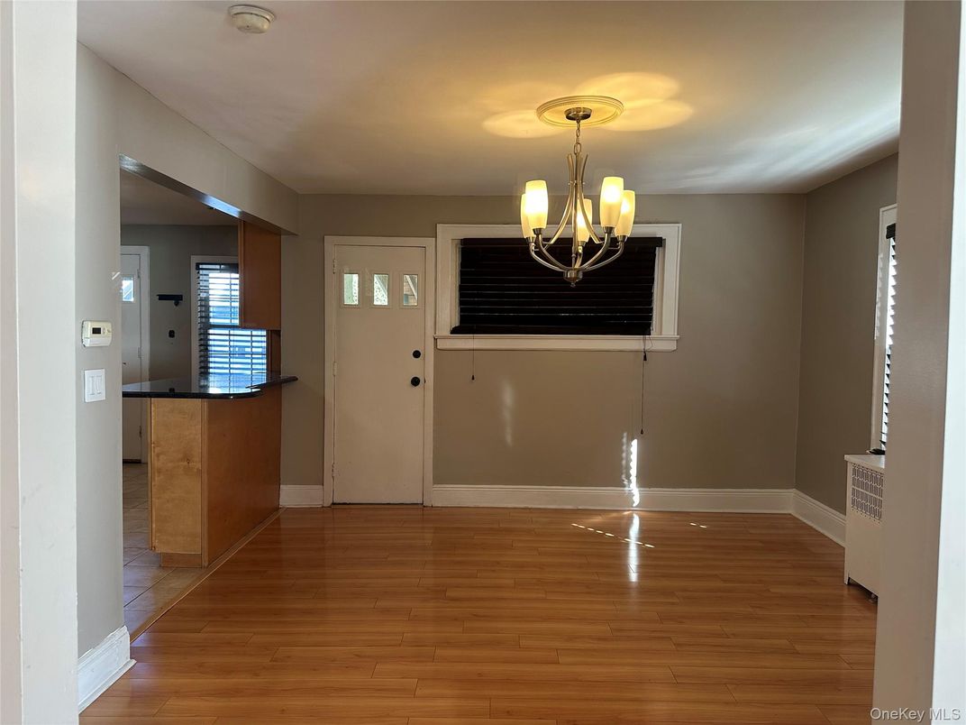 Chandelier, Empty room, Interior, Wood Texture Flooring