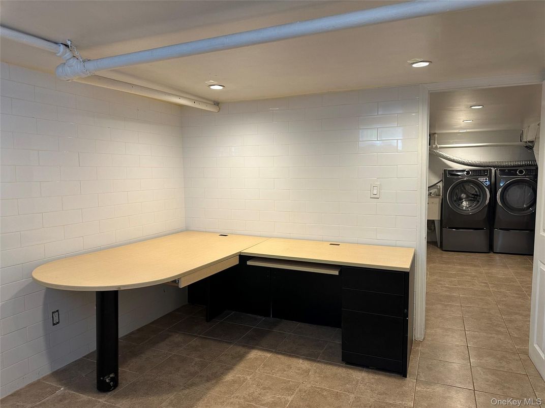 Interior, Recessed Lighting, Washer