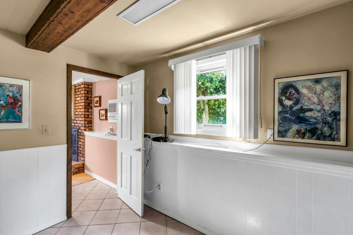 Interior, Wooden Beams