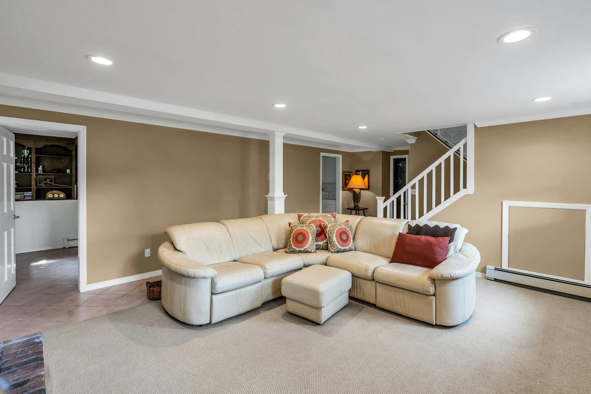 Interior, Living room, Recessed Lighting