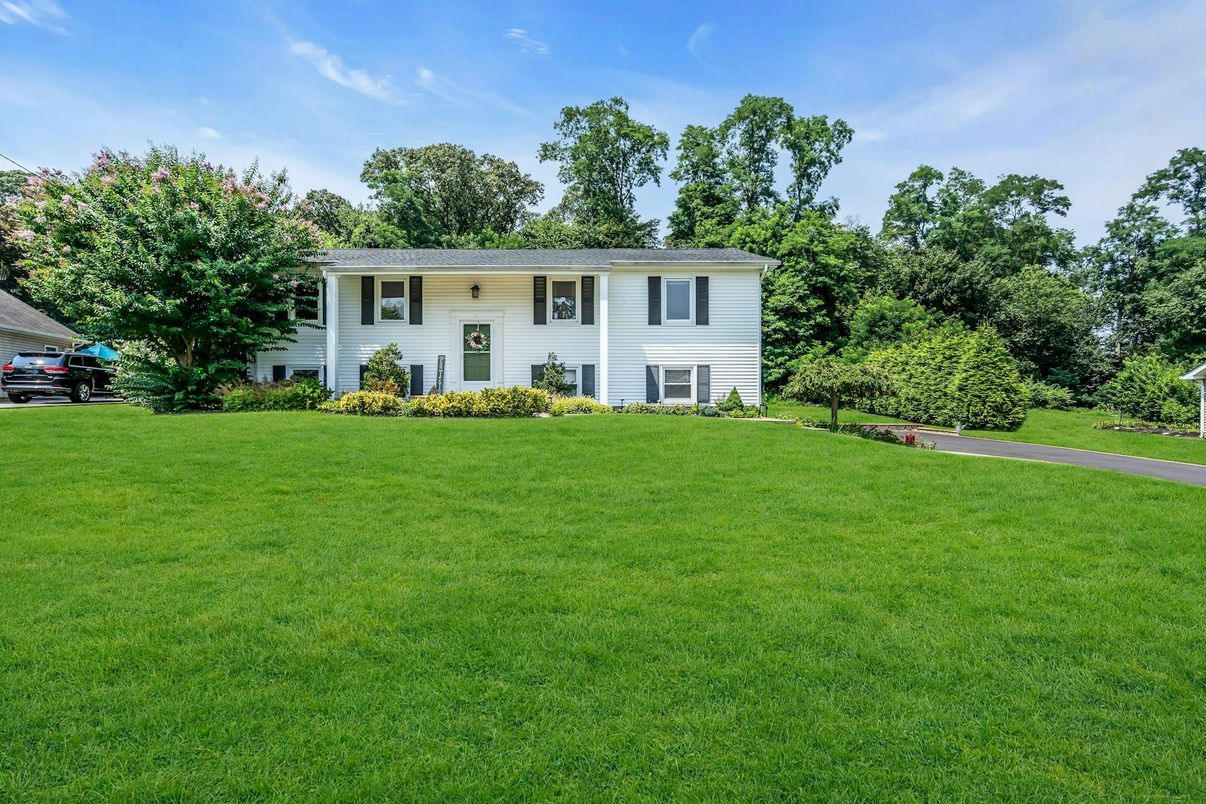 Backyard, Exterior, Facade, Georgian