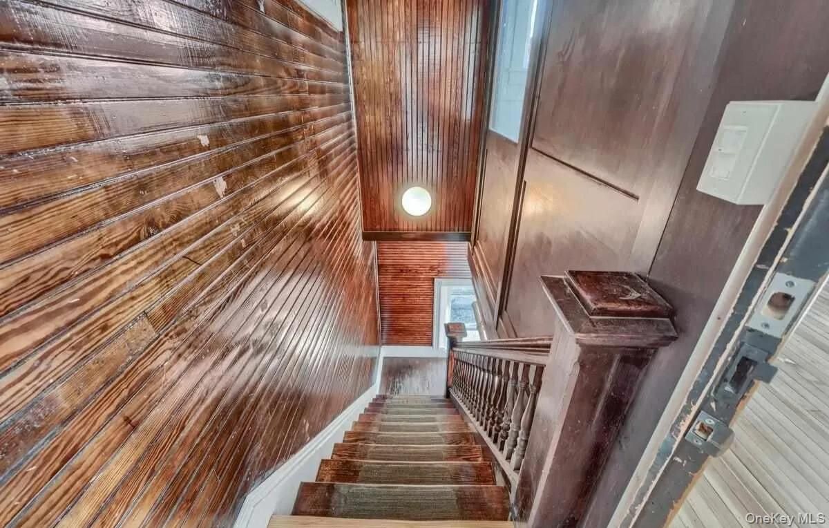 Interior, Wooden Walls