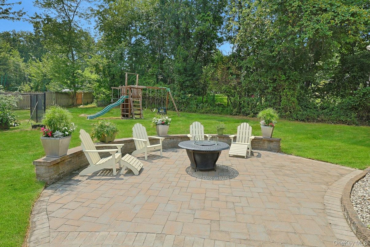 Backyard, Exterior, Playground