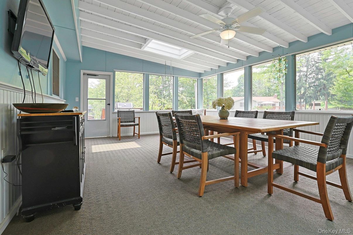 Dining room, Interior, Sun Room