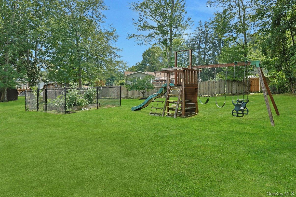 Backyard, Exterior, Playground