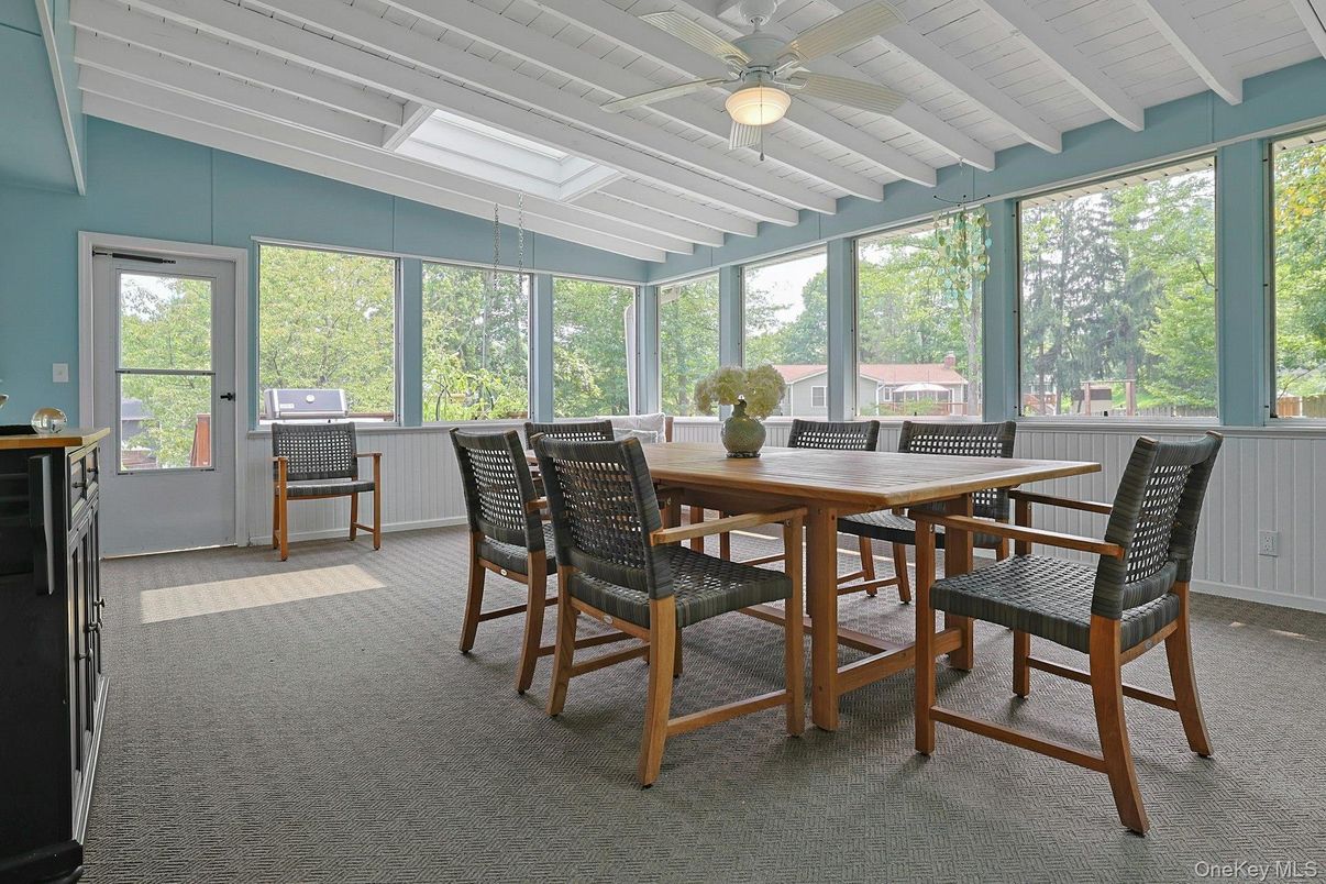 Dining room, Interior, Sun Room