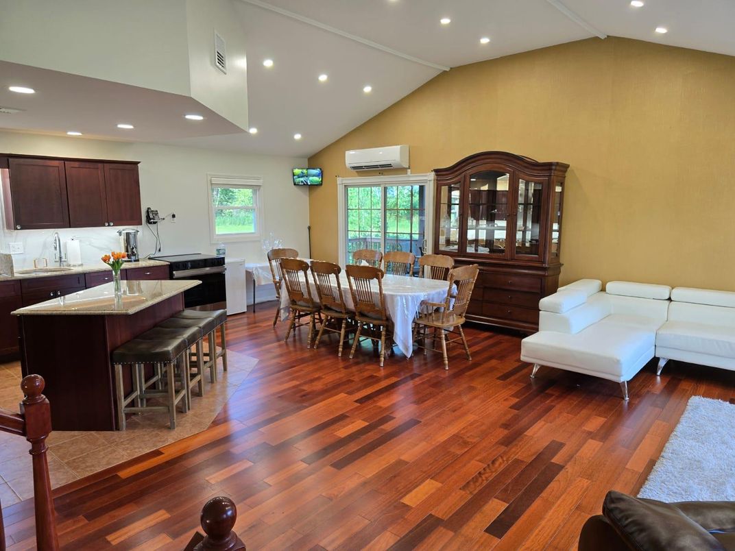 Dining room, Interior, Kitchen, Recessed Lighting, Wood Texture Flooring