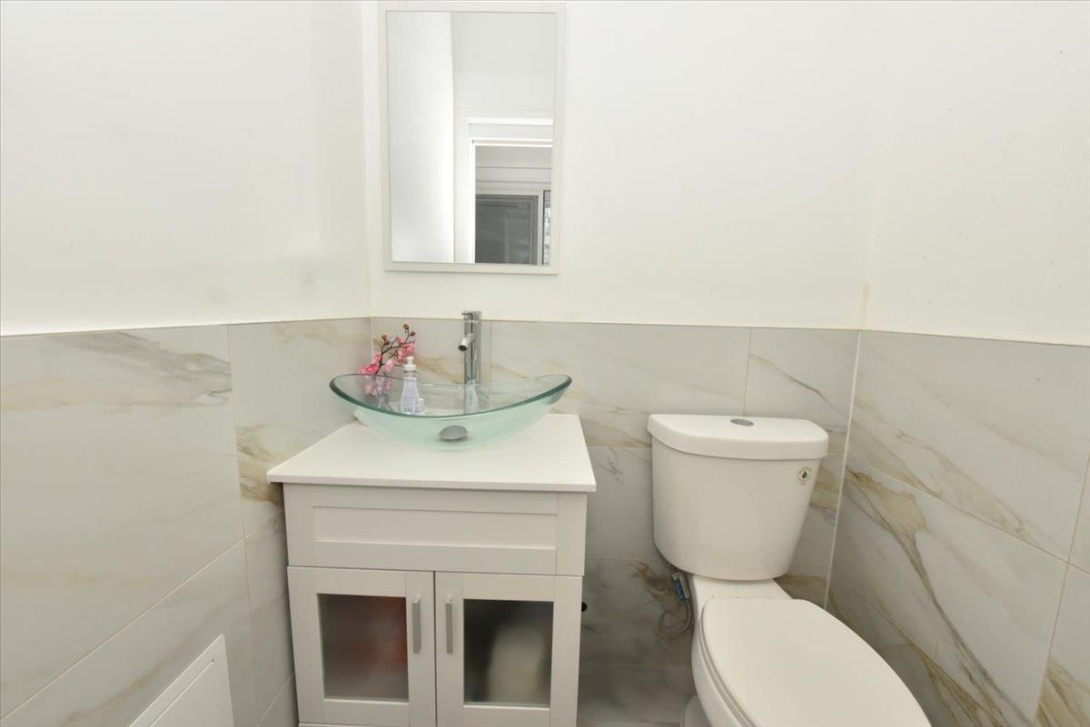 Bathroom, Interior, Marble Walls