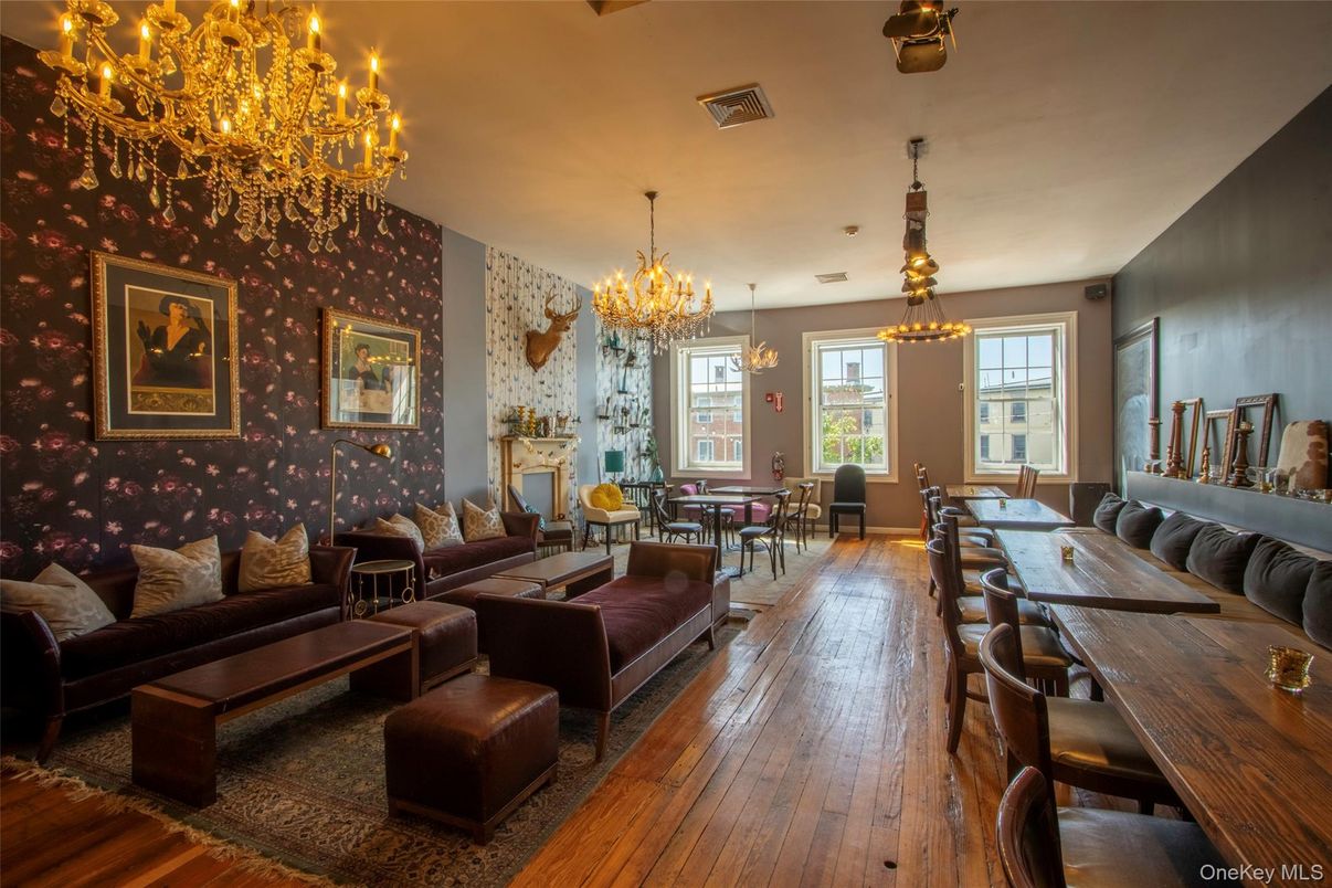 Chandelier, Dining room, Interior, Living room, Wood Texture Flooring