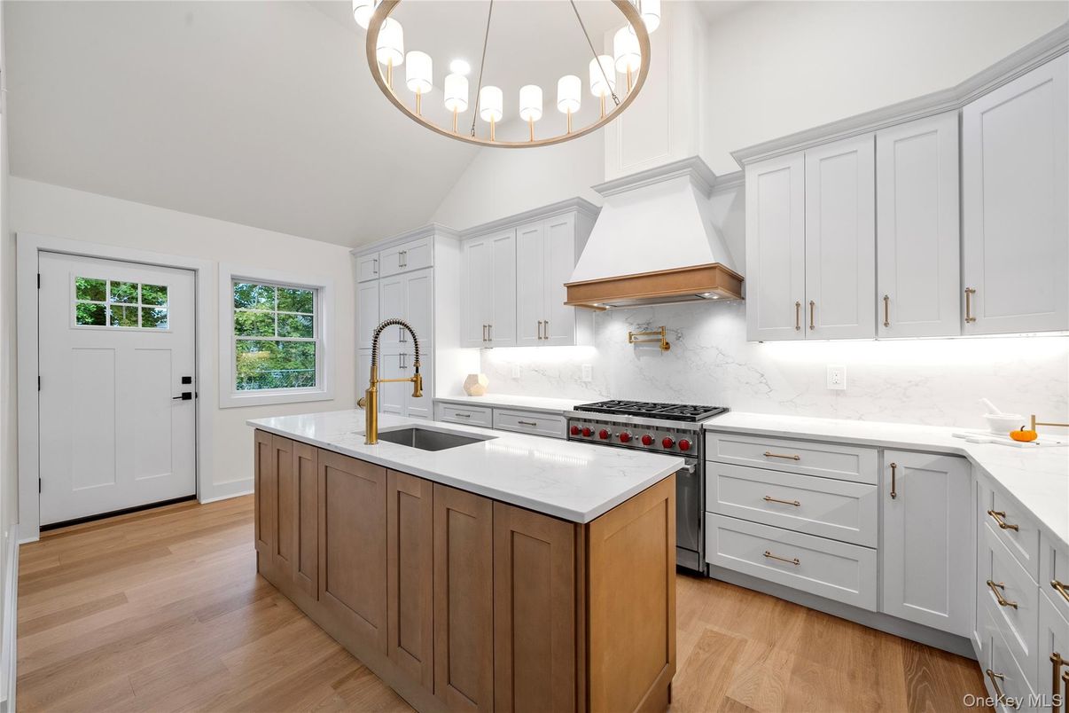 Interior, Kitchen, Pendant Lights, Stainless Steel Appliances, Wood Texture Flooring