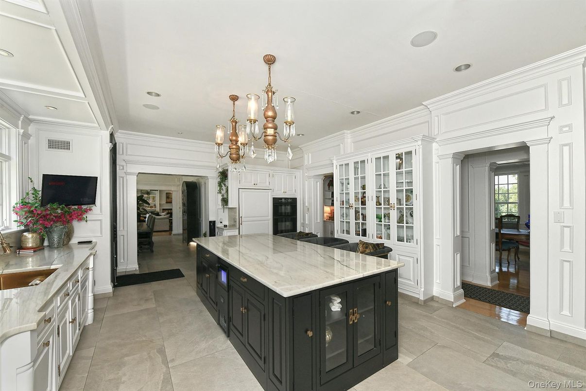 Chandelier, Interior, Kitchen, Recessed Lighting
