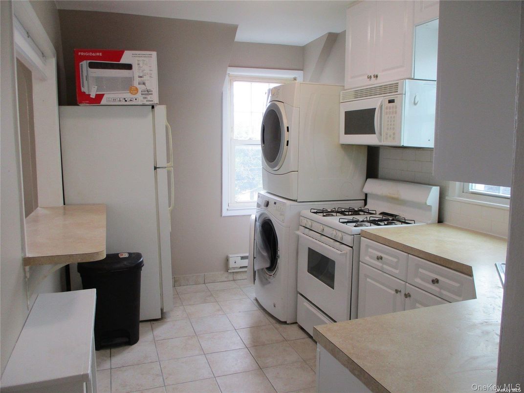 Interior, Kitchen, Washer