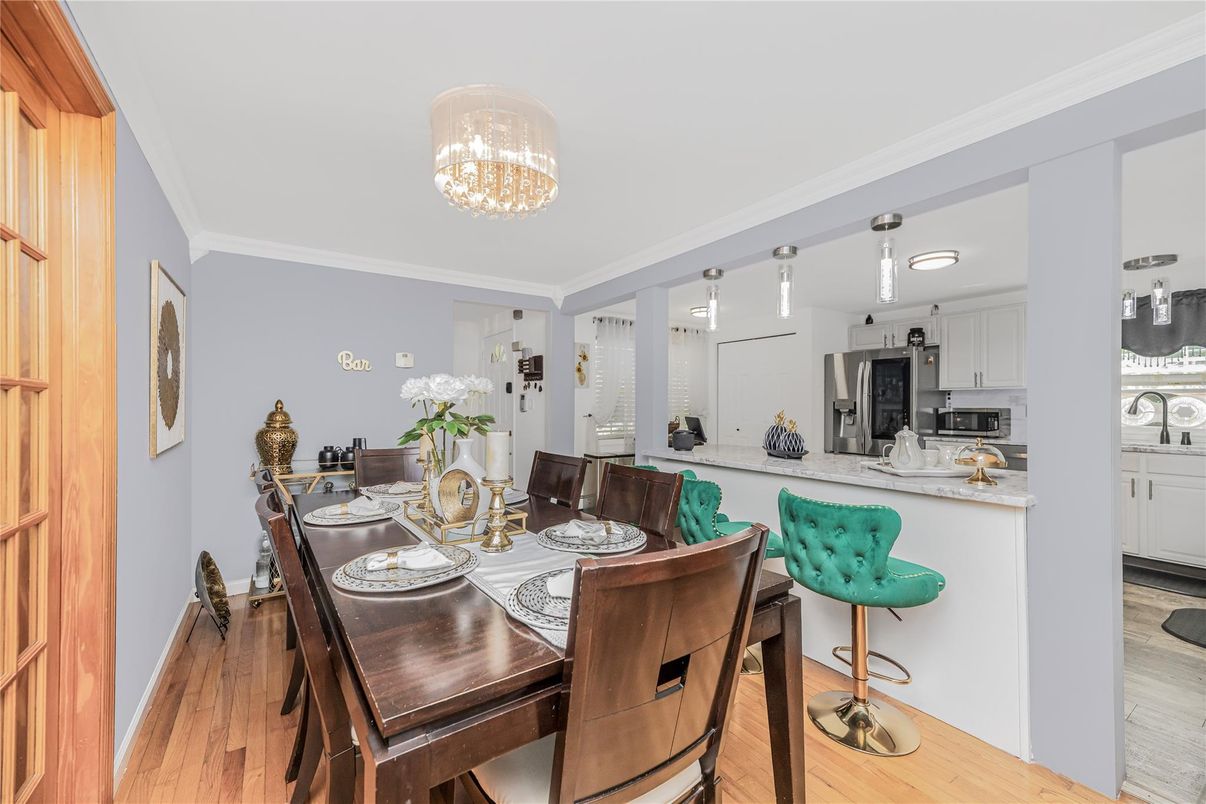 Chandelier, Dining room, Interior, Kitchen, Wood Texture Flooring