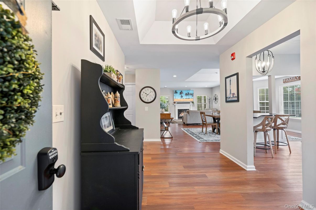 Dining room, Interior, Pendant Lights, Recessed Lighting, Wood Texture Flooring