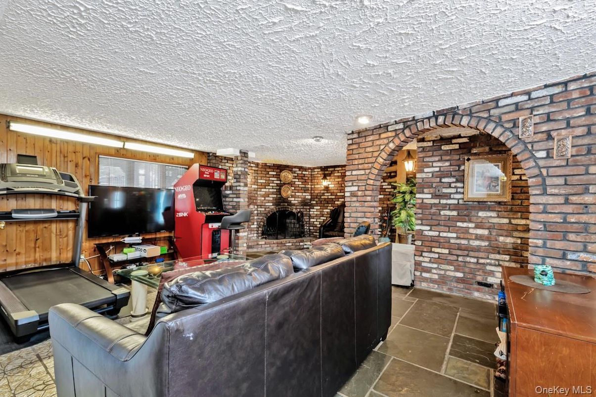 Interior, Kitchen, Living room, Stone Walls